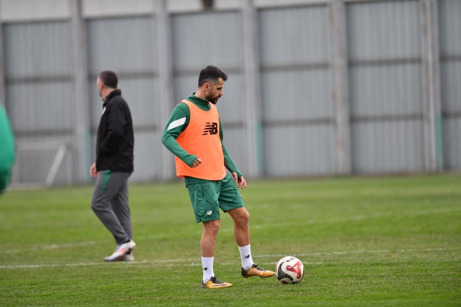 Bursaspor’da Kırklarelispor mesaisi sürüyor
