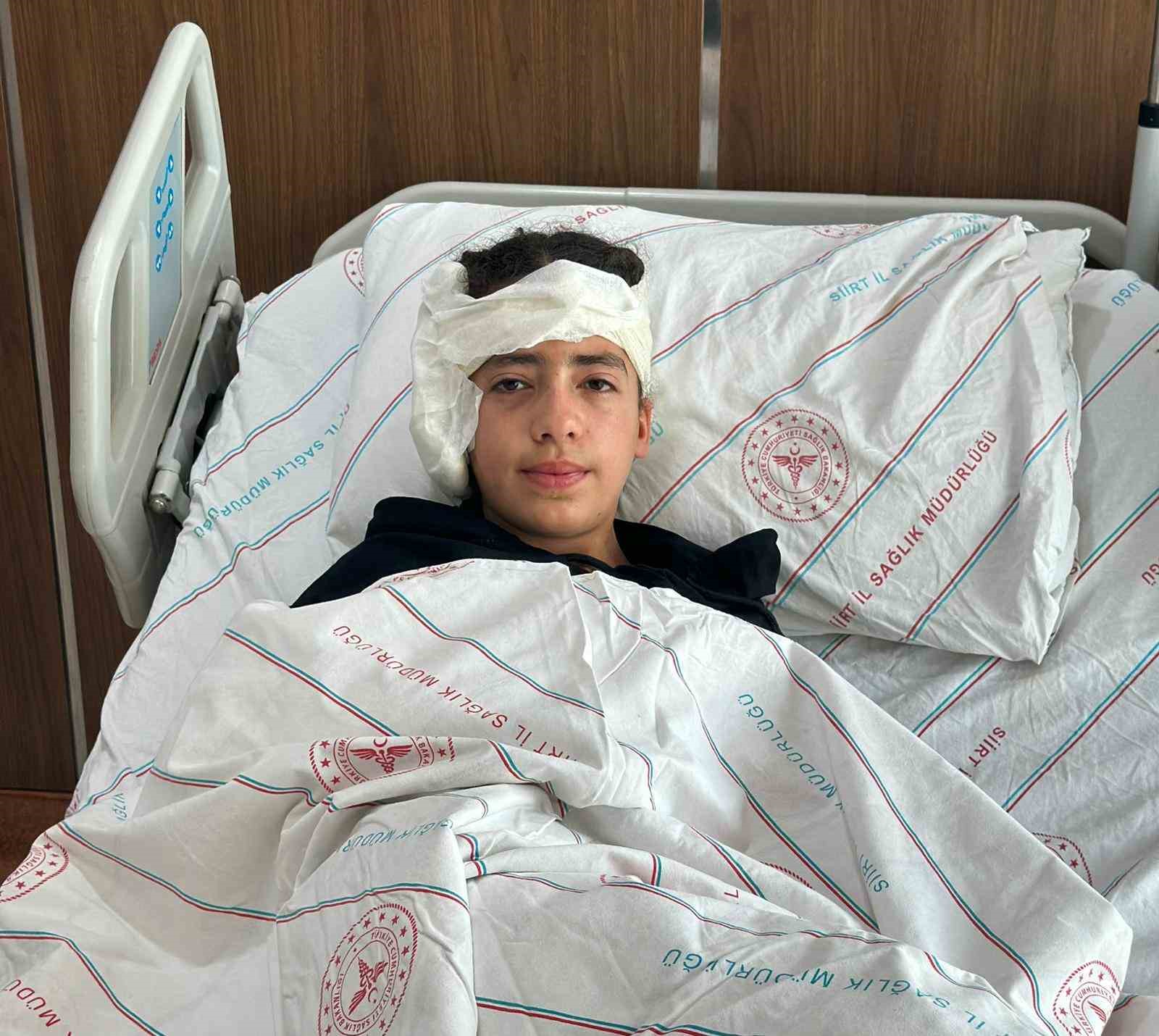 Burun akıntısı şikayetiyle hastaneye gitti, kafa tabanına ulaşan kitle çıktı
