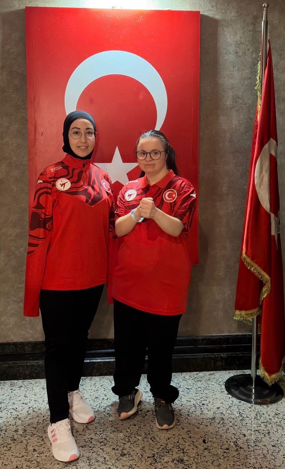 Büşra ve Sevim Nur milli takımda
