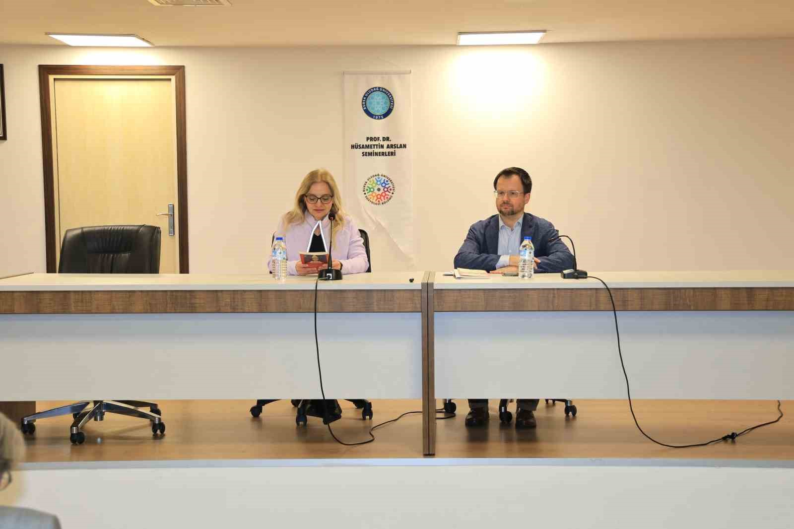 BUÜ’de "Modern dünyanın kökenleri" konuşuldu
