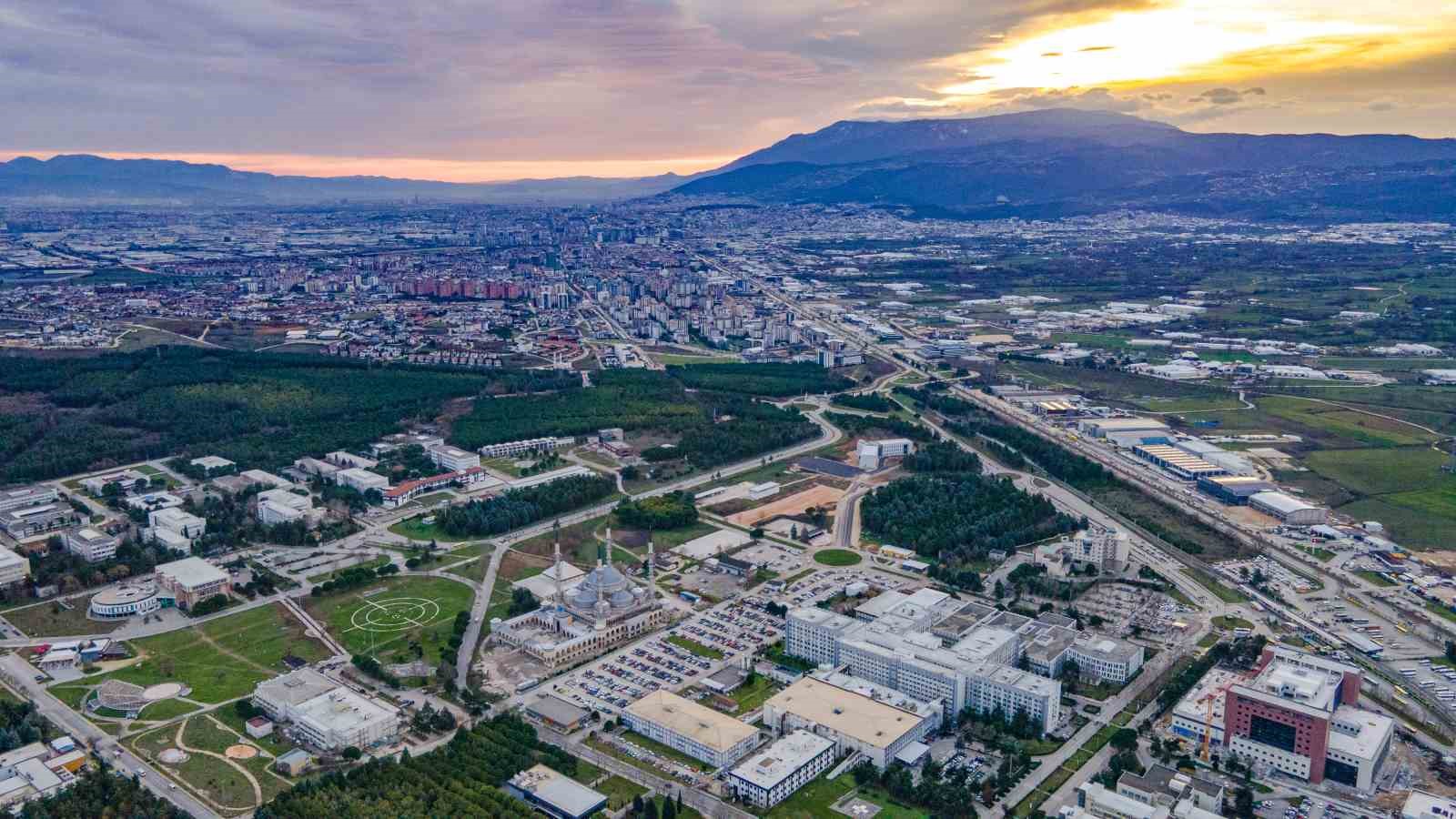 BUÜ’de yeni dönem promosyon ödemesi 115 bin lira oldu
BUÜ’de yeni dönem promosyon ödemesi 115 bin lira oldu