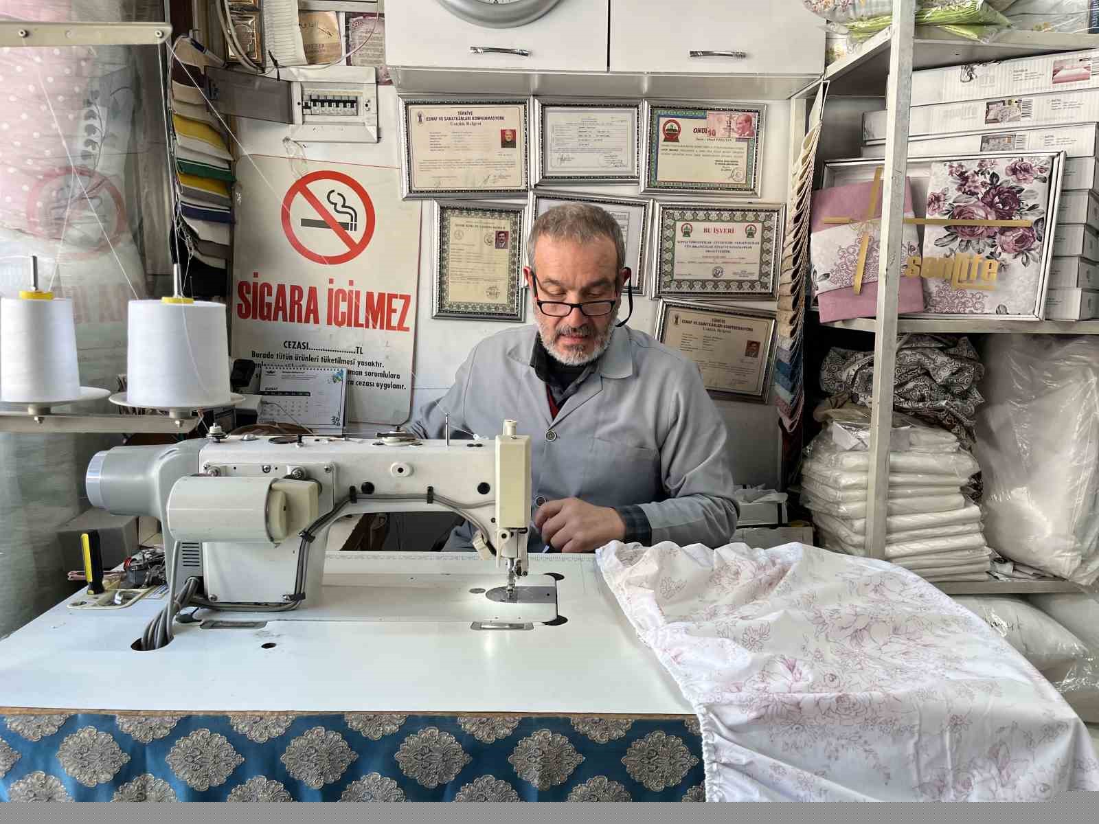 Büyük dedesinden miras yorgancılığı devam ettiriyor
