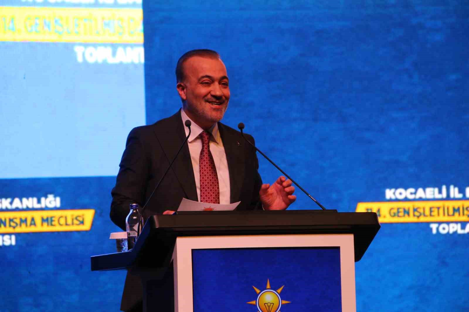 Büyükakın’dan muhalefet belediyelerine gönderme: "Belediyeler yatma yeri değildir"
