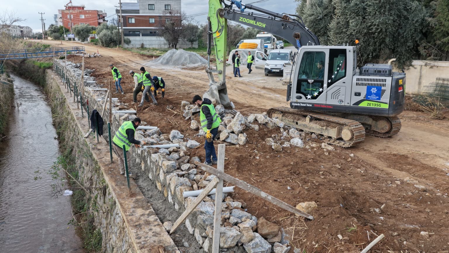 Büyükşehir, Aydın’da çalışmalarını sürdürüyor
