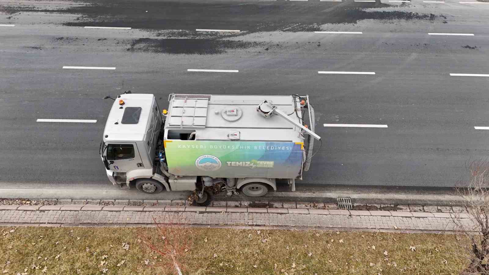 Büyükşehir, daha temiz bir Kayseri için sahada
