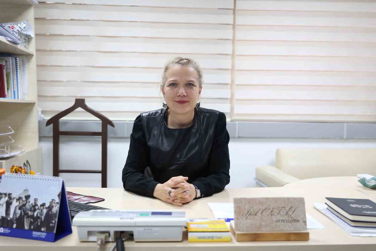 Büyükşehir Diyetisyeni İpek Öztaş’tan sağlıklı beslenme önerileri
