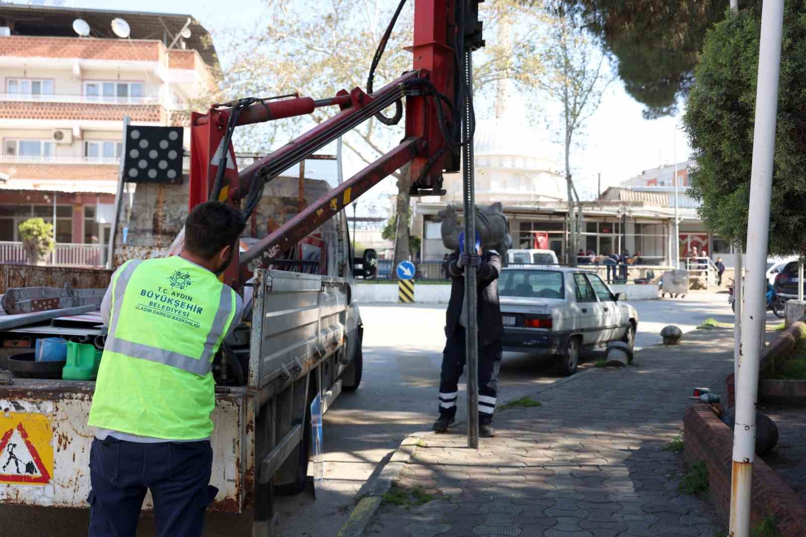 Büyükşehir il genelinde çalışmalarını sürdürüyor
