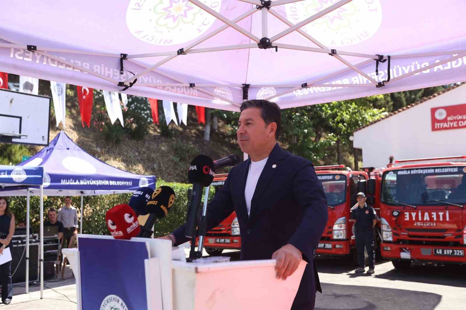 Büyükşehir itfaiyesi 4 bin 811 olaya müdahale etti
