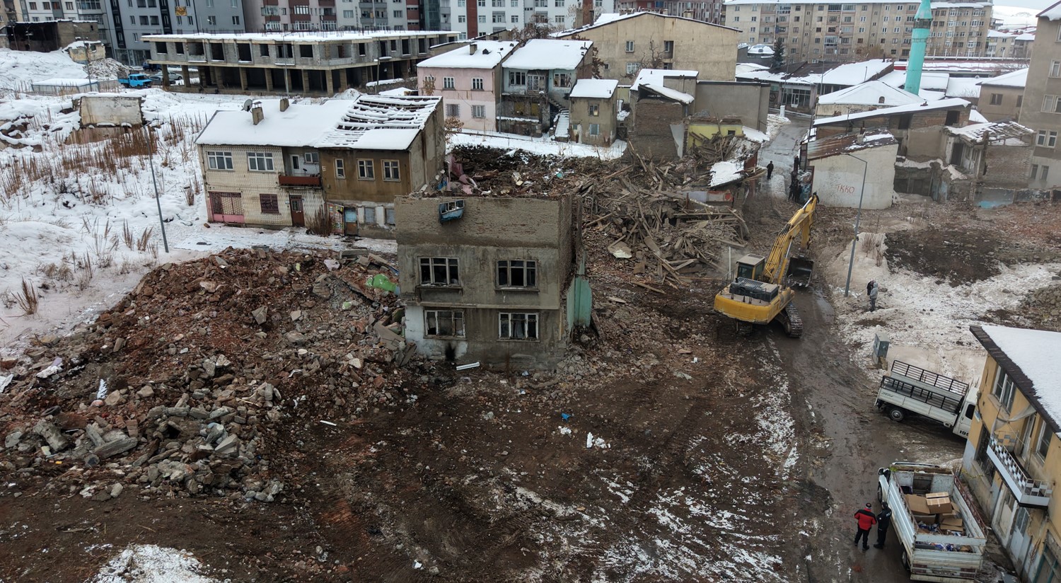 Büyükşehir kentsel dönüşümde de Türkiye’ye rol modeli oldu
