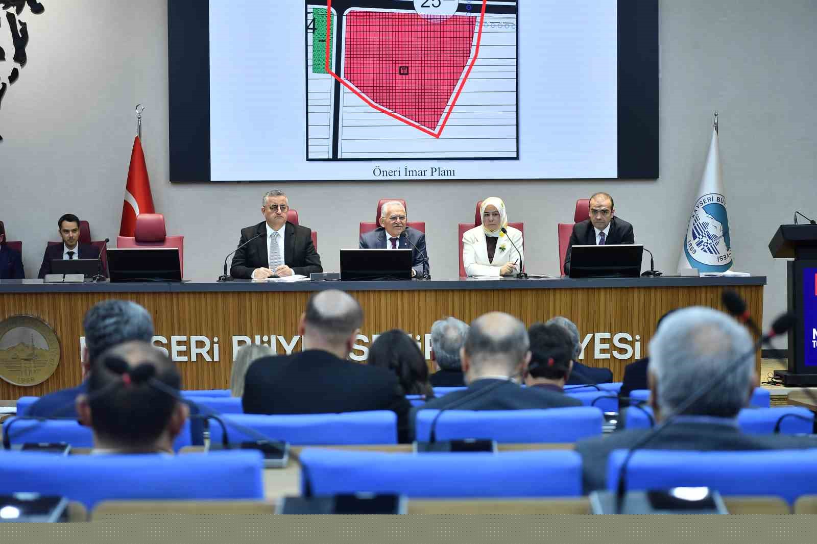 Büyükşehir Meclisi’nde Camikebir Suriçi’ndeki tarihi kalıntılar için önemli karar
