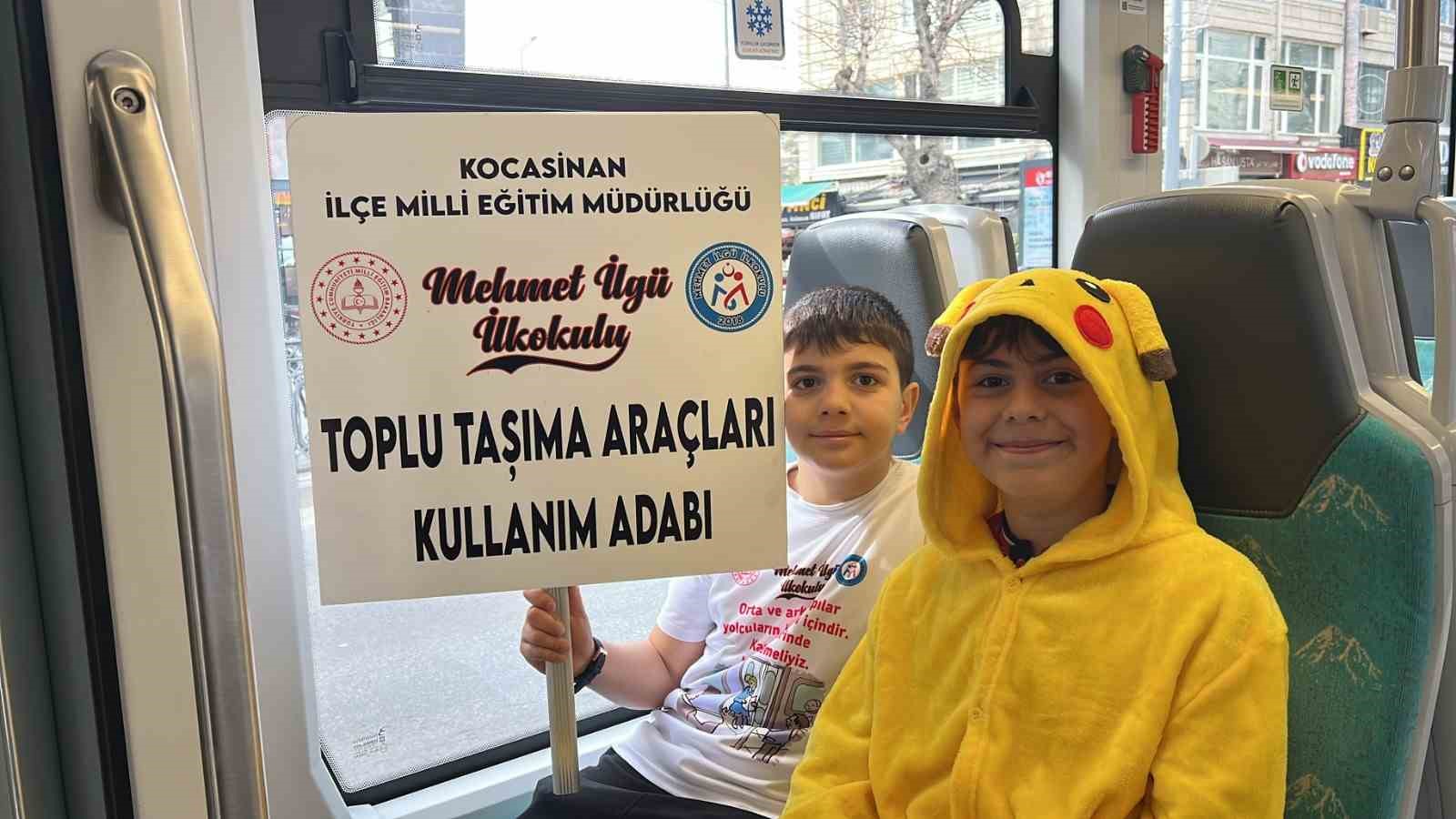 Büyükşehir Ulaşım A.Ş. ile ‘Nezaket Yolda Kalmasın’ projesini hayata geçirdi
