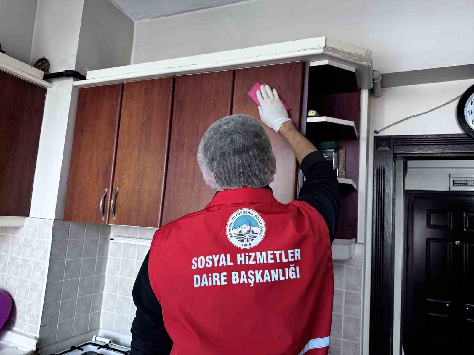 Büyükşehir YADES ile 3 bin 135 ulu çınarın hayatı kolaylaştırıldı
