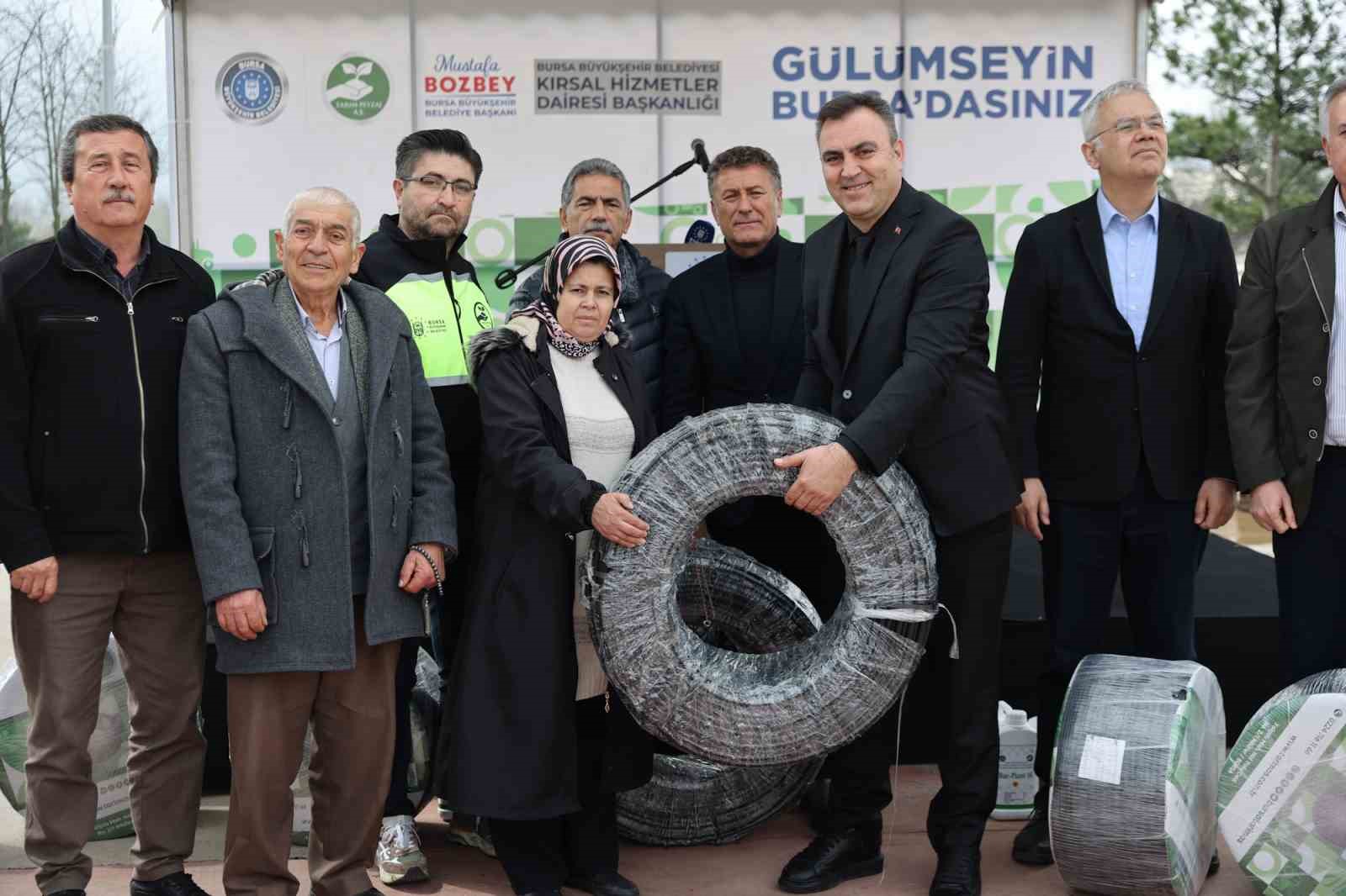 Büyükşehir’den çiftçiye hayat veren destek
