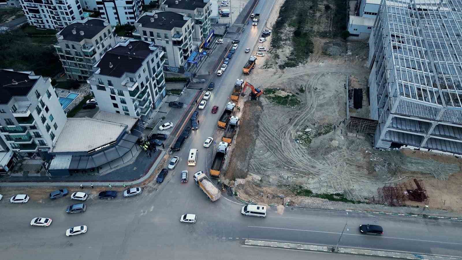 Büyükşehir’den geleceği planlayan ulaşım yatırımı
