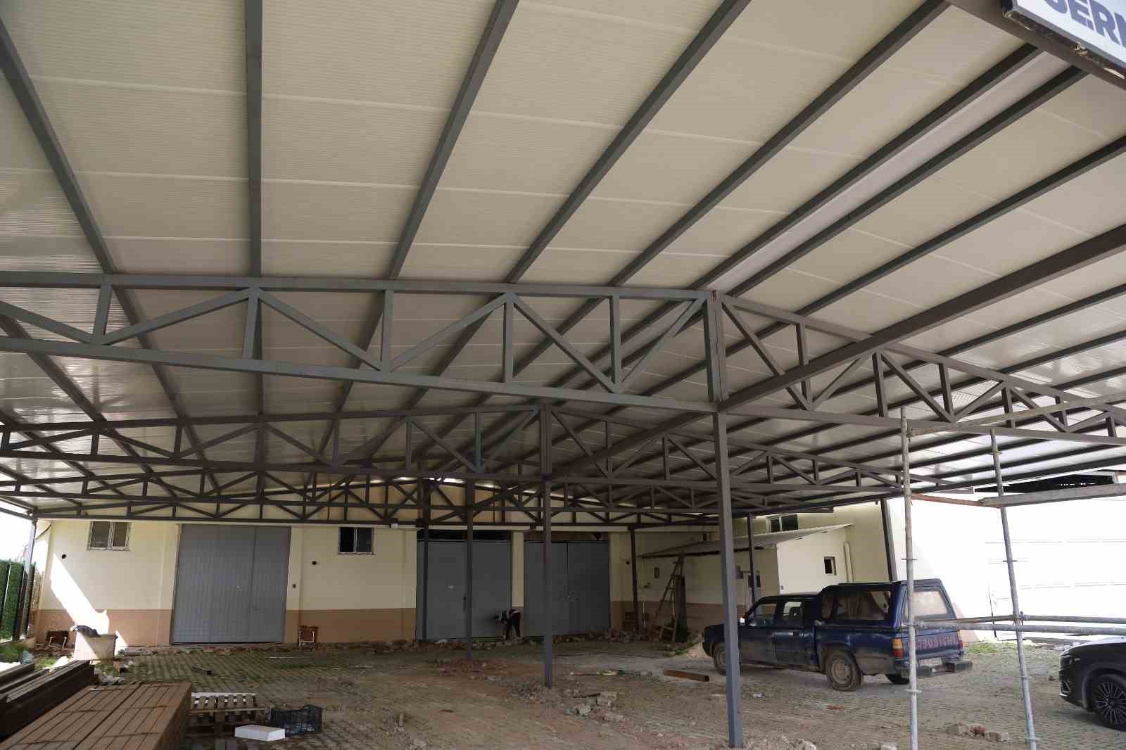 Büyükşehir’den kırsal mahallelere malzeme desteği
