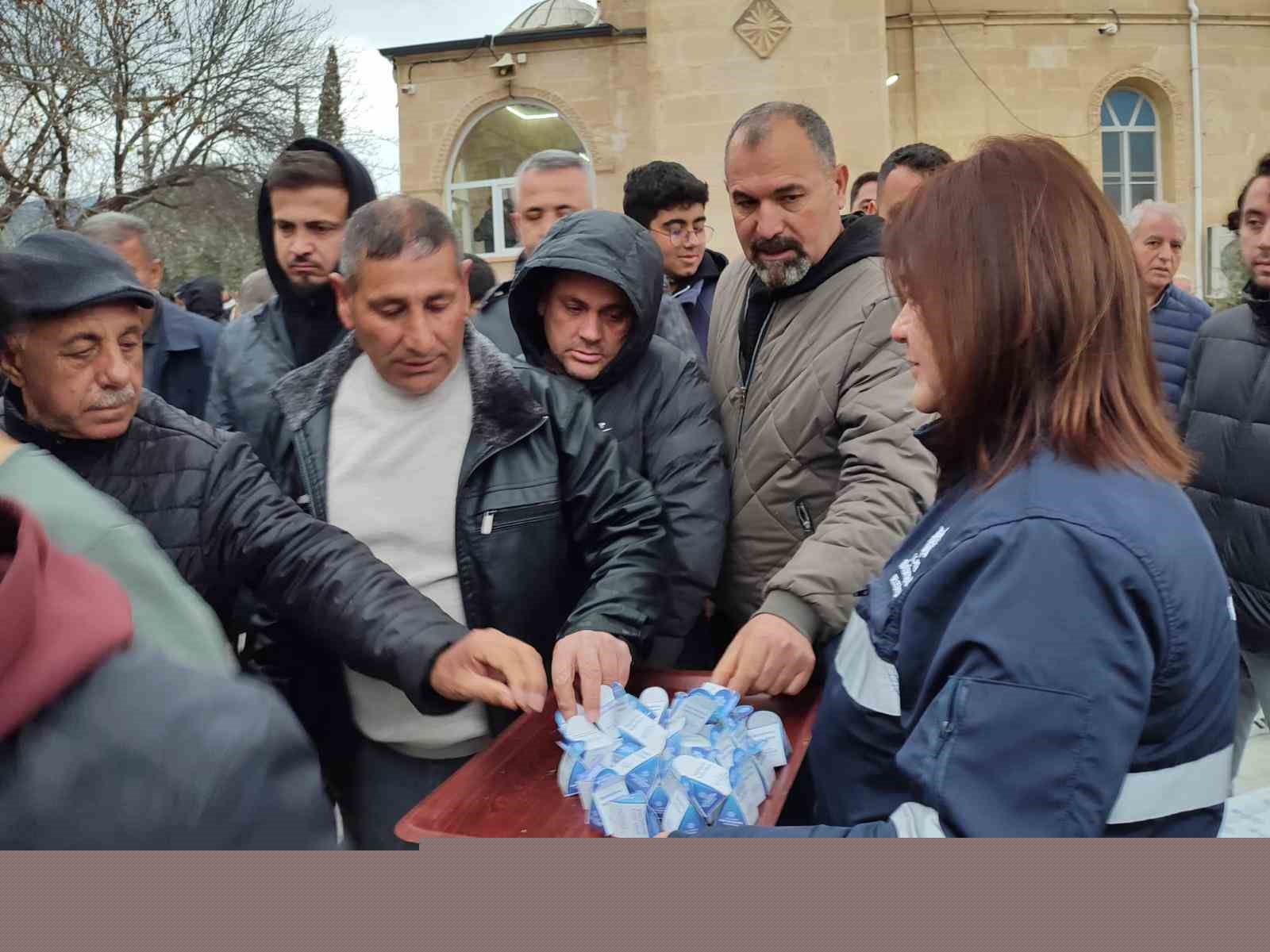 Büyükşehirden lokumlu bayramlaşma
