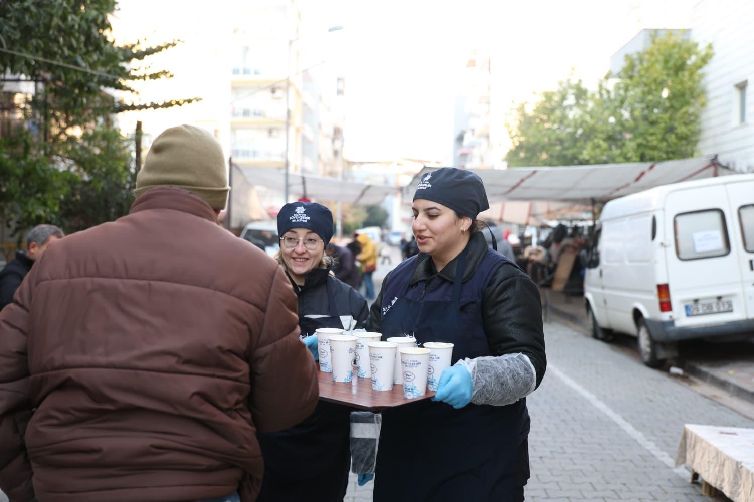 Büyükşehir’den soğuk günlerde sıcak hizmet
