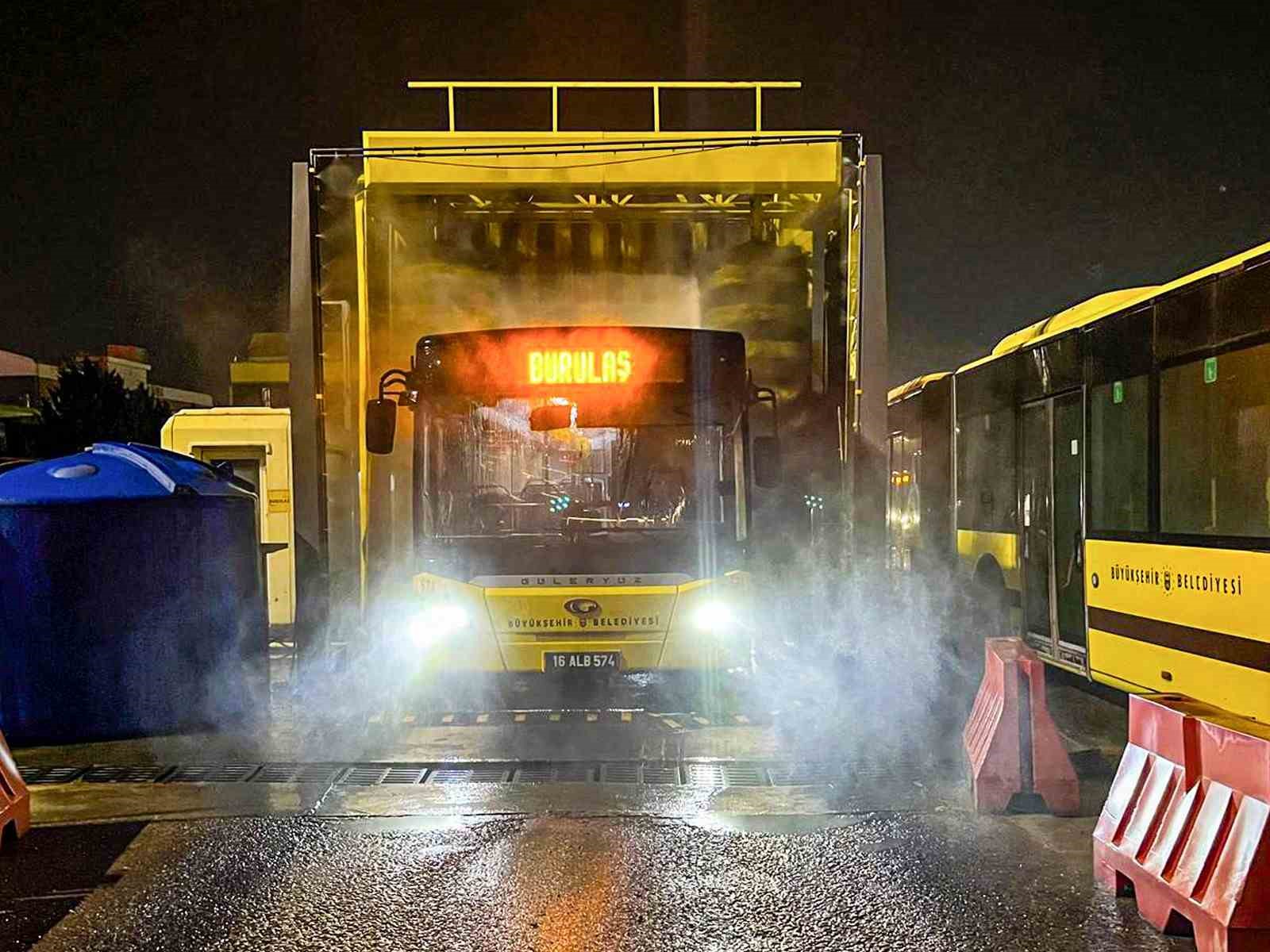 Büyükşehir’den ulaşımda bayram temizliği
