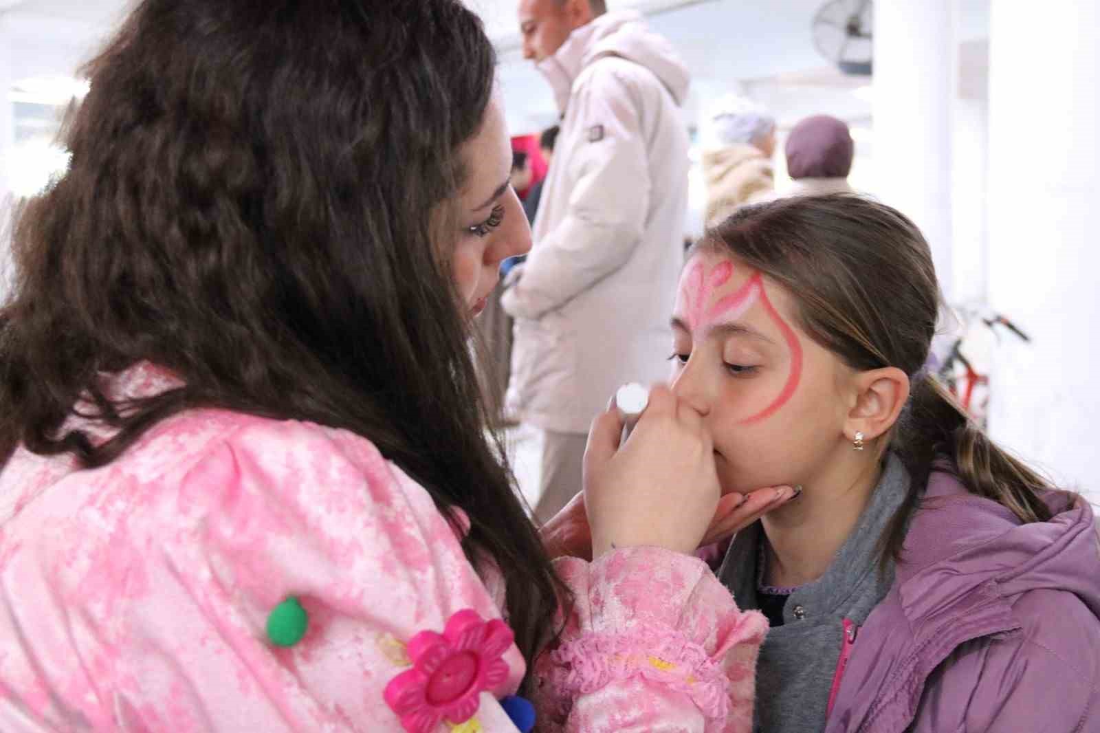Büyükşehir’in Ramazan etkinlikleri Yenipazar’da vatandaşlarla buluştu
