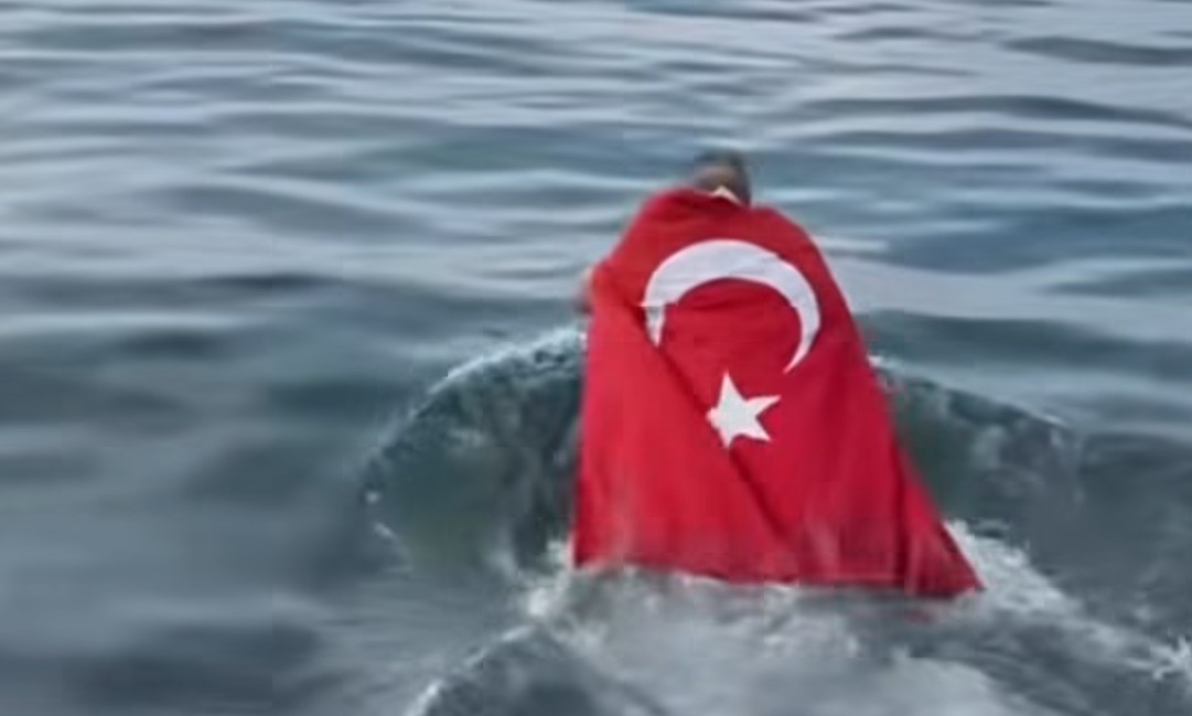 Buz Adam 18 Mart Çanakkale Zaferini unutmadı
