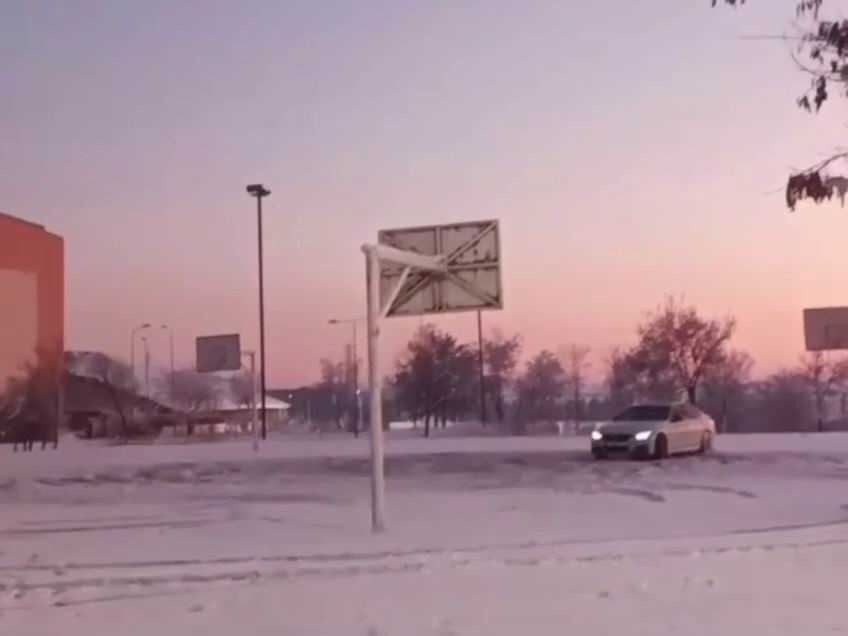 Buz üstünde drift kameraya yansıdı
