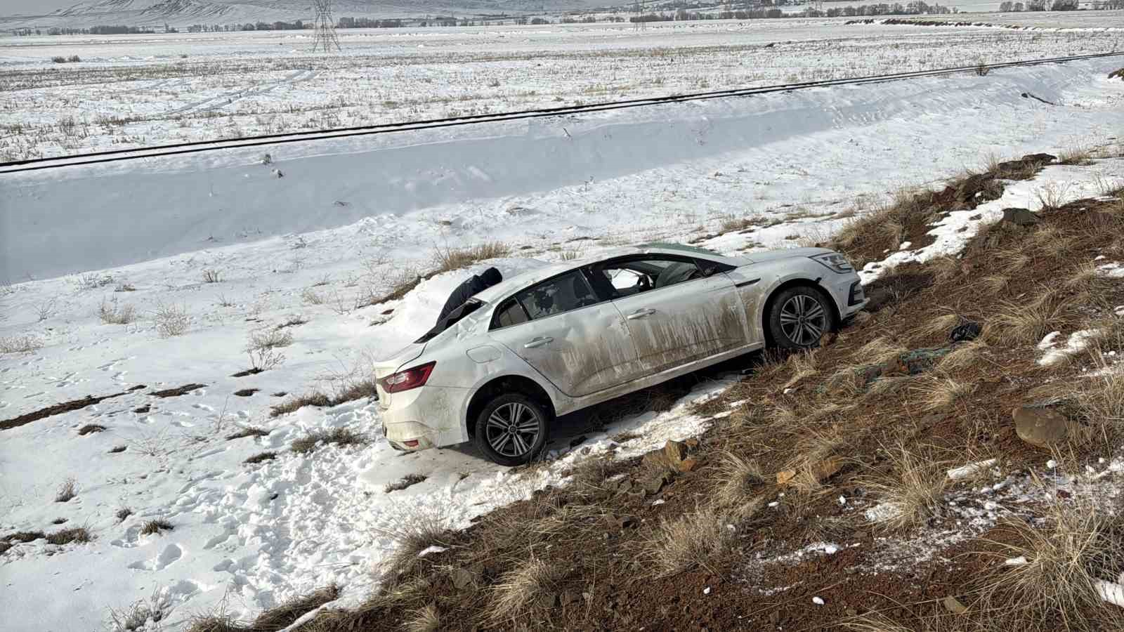 Buzlanma kazaya neden oldu, Sivaslı iş adamı kazada öldü
