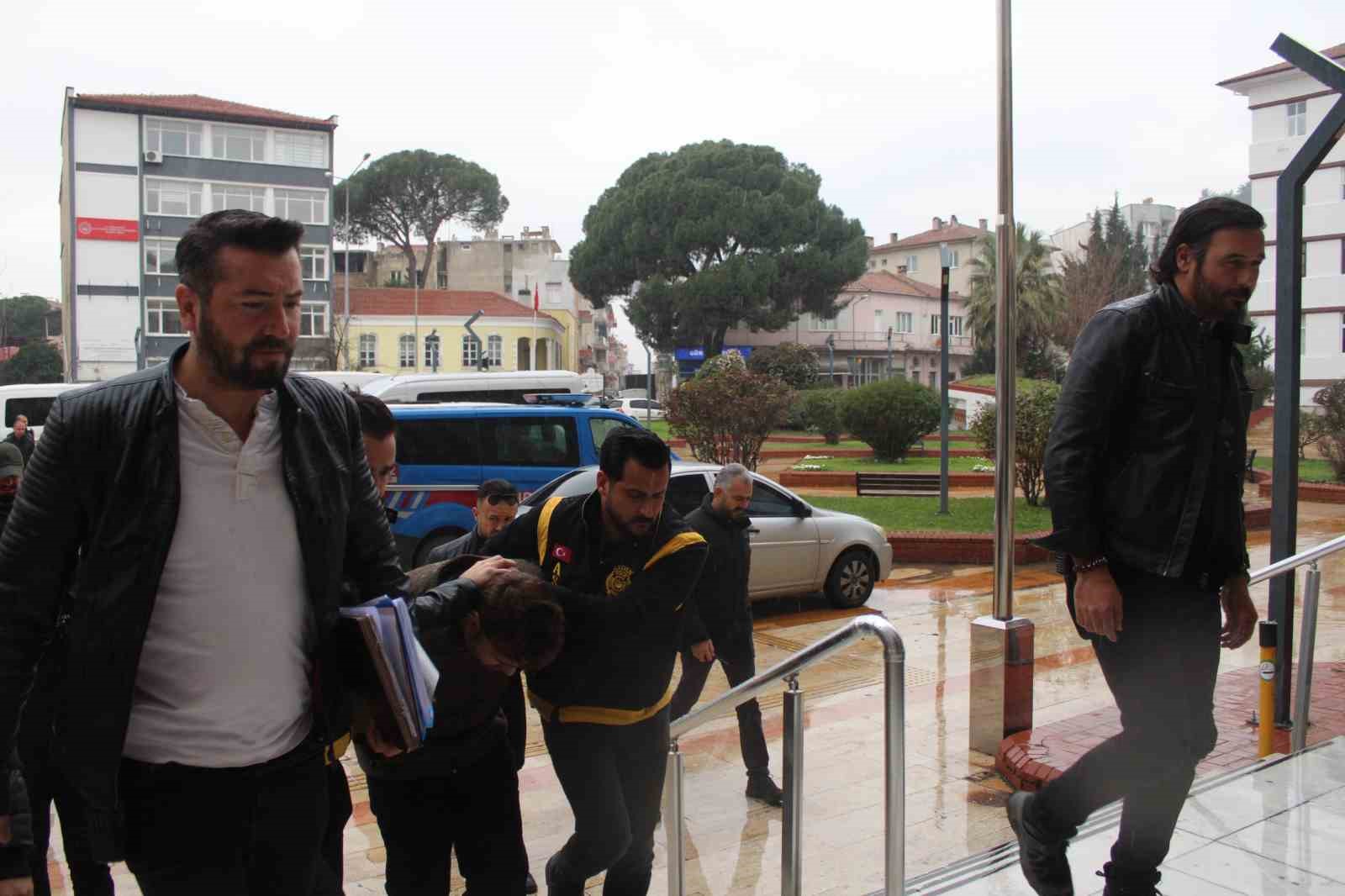 Çakaloğlu cinayetinin şüphelisi adliyeye sevk edildi
