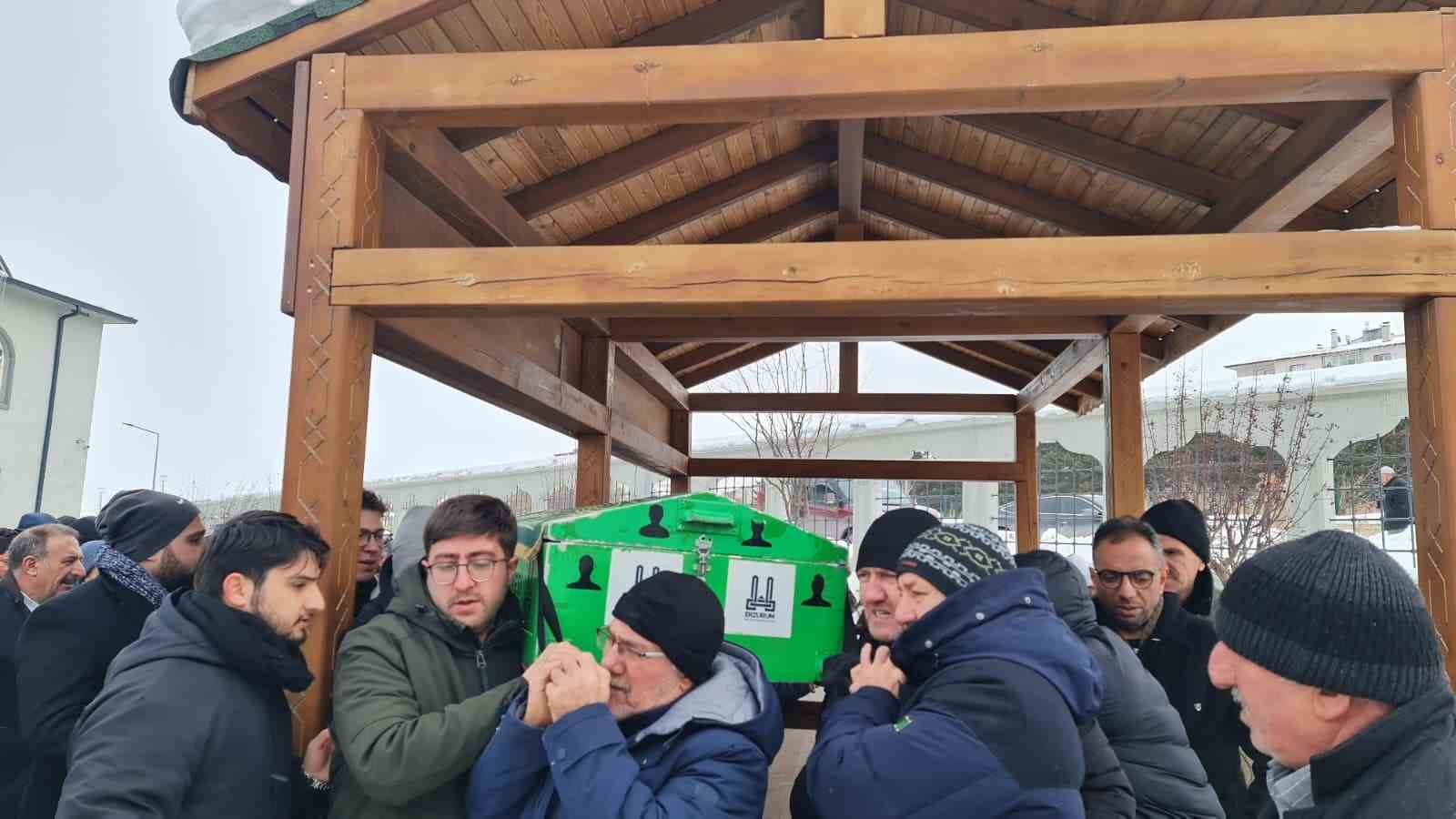 Çakmur’un dayı acısı
