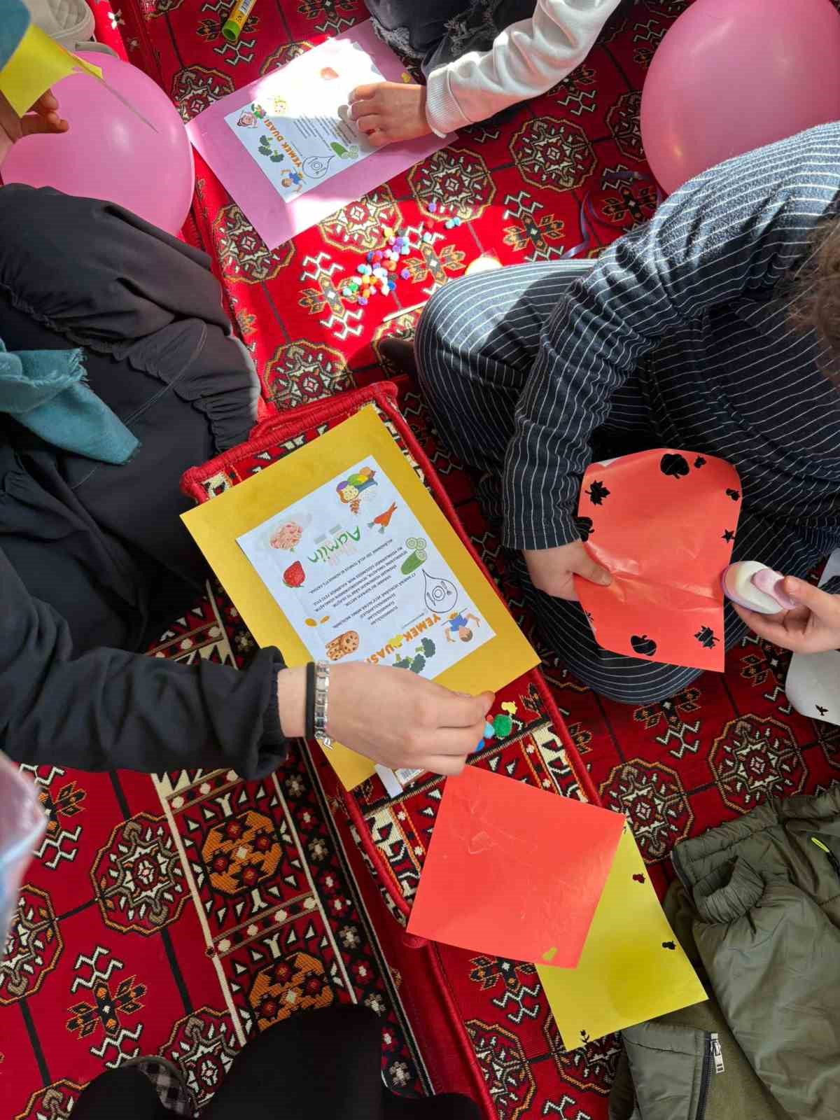 Çaldıran’da özel öğrenciler hafızlarla buluştu
Çaldıran’da özel öğrenciler hafızlarla buluştu