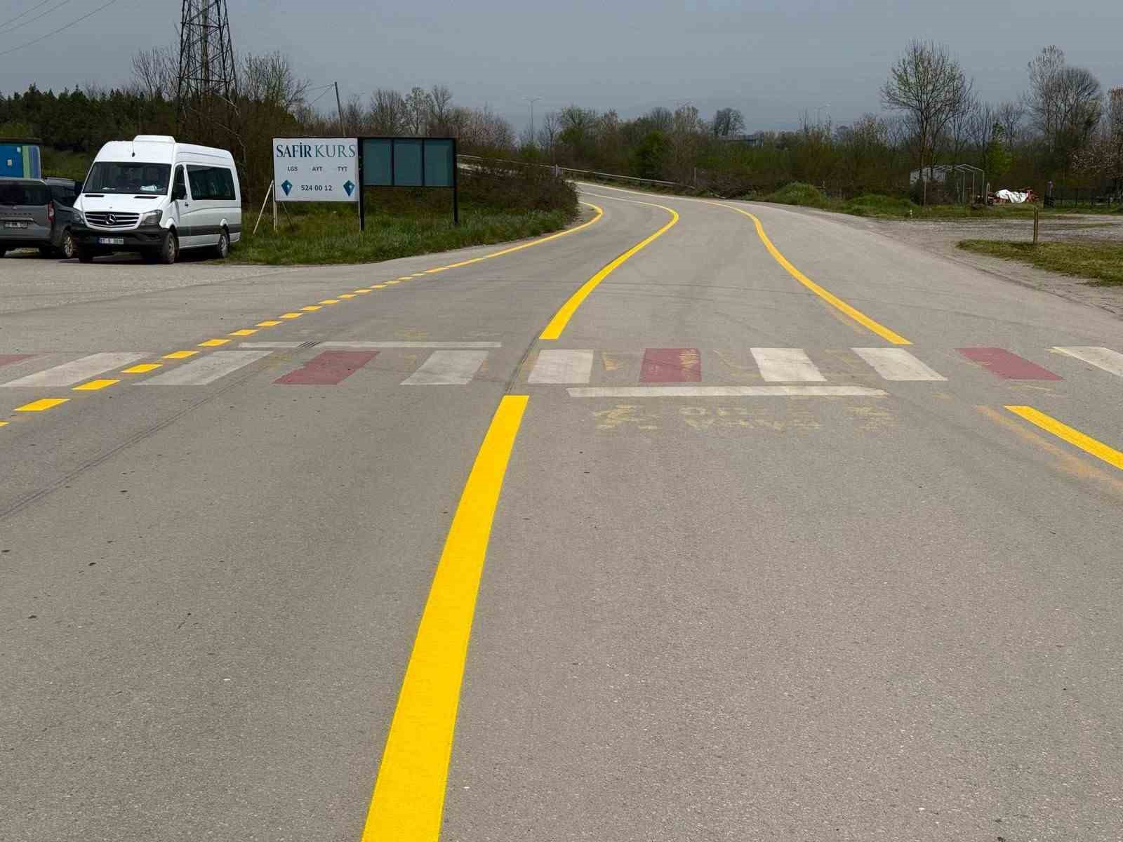 Çalıcuma Köyü’nde yol çizgi çalışmaları tamamlandı
