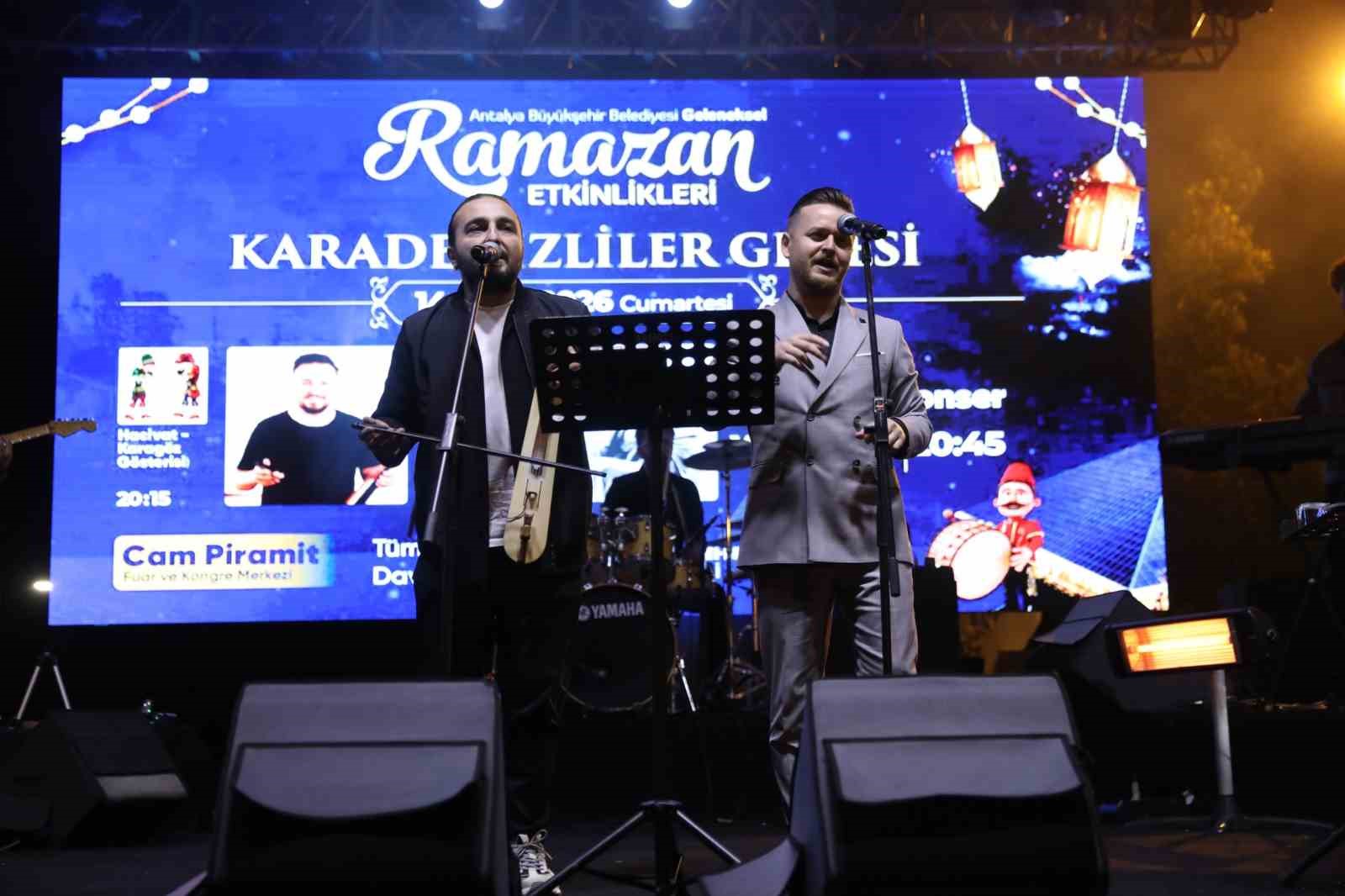 Cam Piramit’te Karadeniz ve Burdur rüzgarı esti
