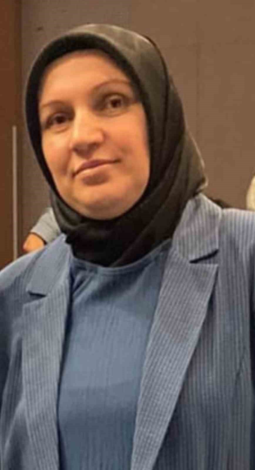 Cam silerken 3. kattan düşen öğretmen son yolculuğuna dualarla uğurlandı
