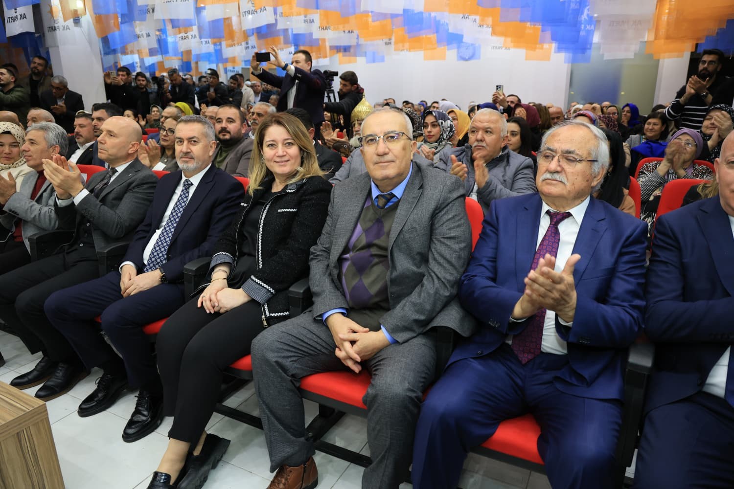 Çameli AK Parti’den AK Parti Çameli Teşkilatından Denizli İl Danışma Meclisi Toplantısına Yoğun Katılım
