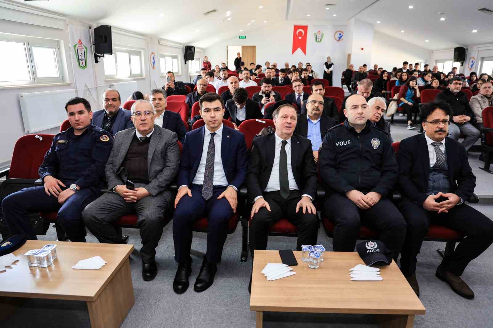 Çameli Kur’an bülbüllerinenev sahipliği yaptı
