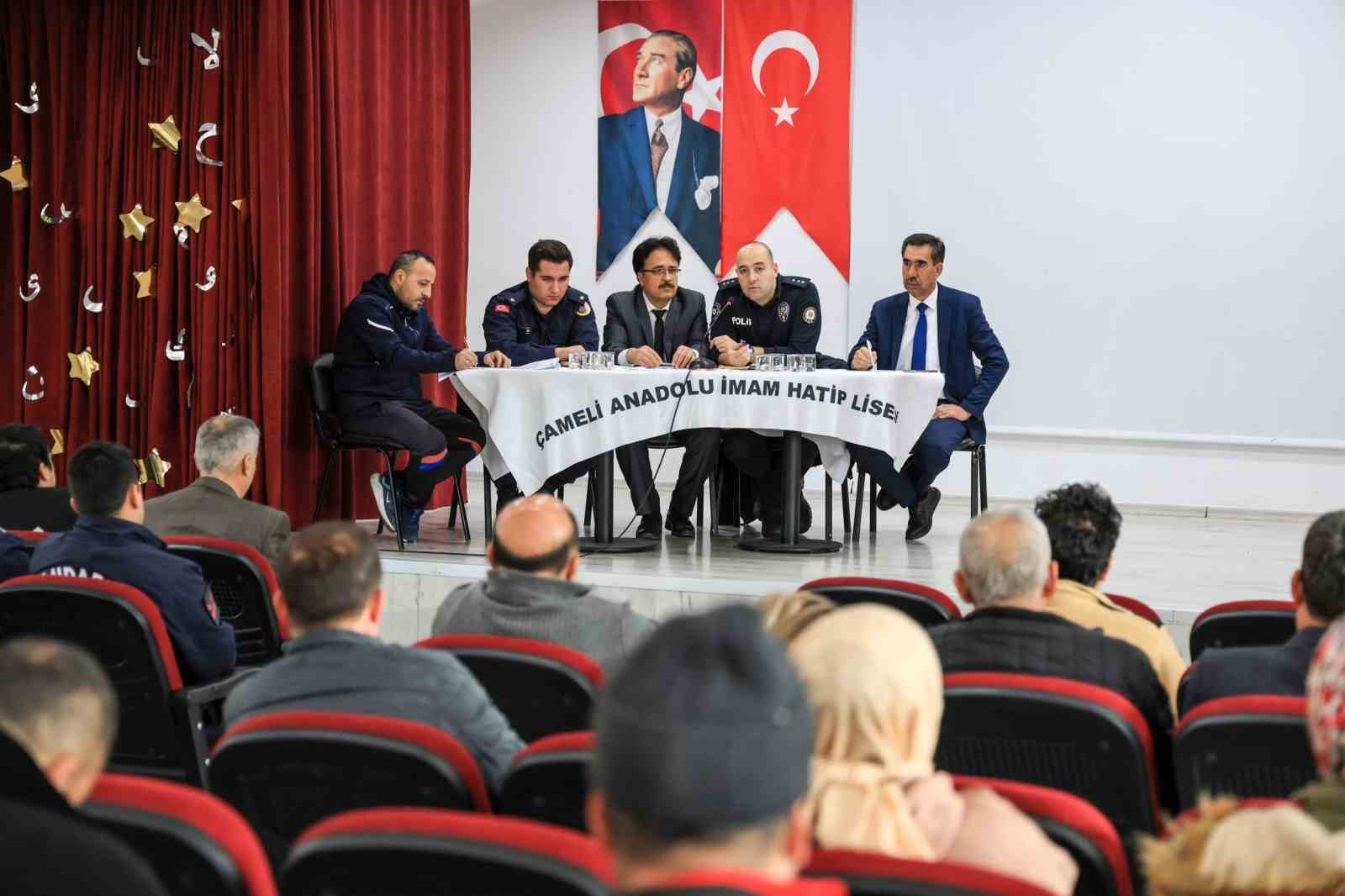 Çameli’de Okul Sağlığı ve Güvenliği toplantısı yapıldı
