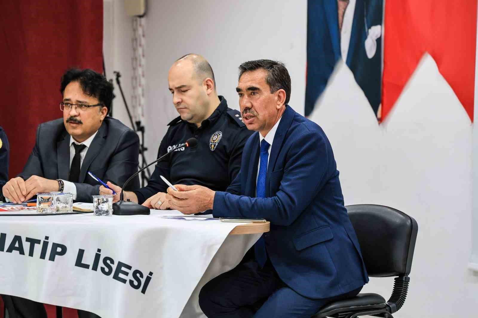 Çameli’de Okul Sağlığı ve Güvenliği toplantısı yapıldı
