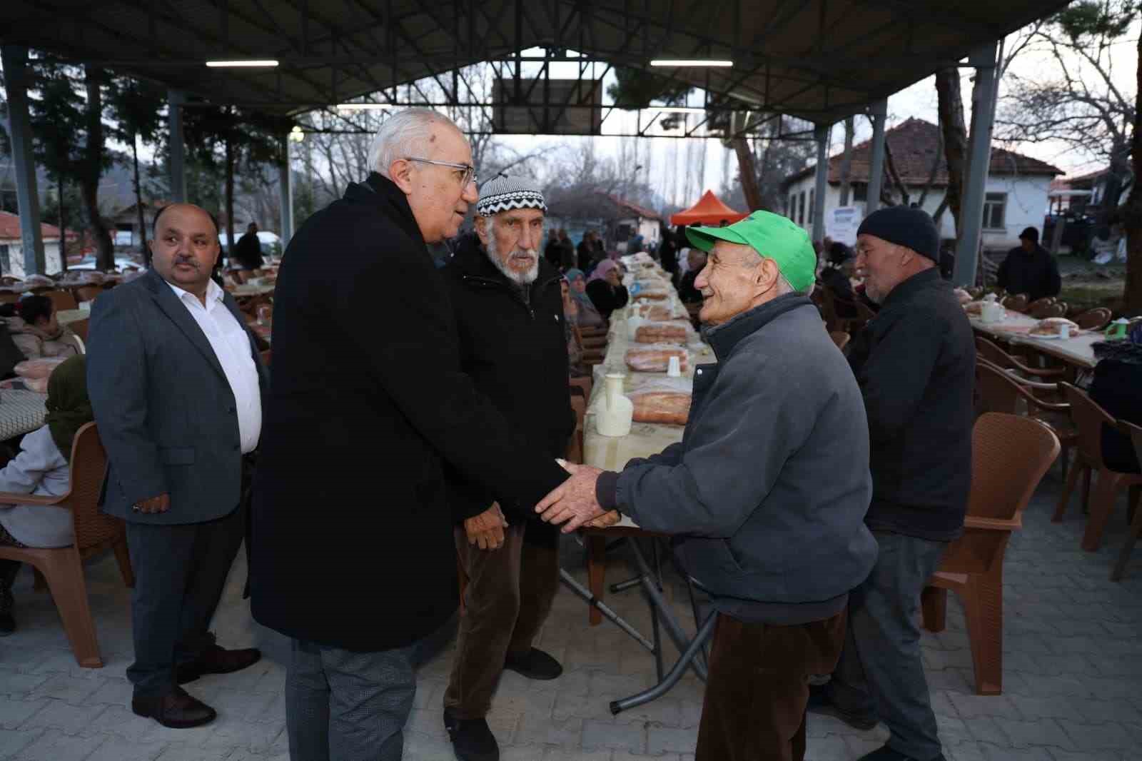Çameli’de Ramazan bereketi paylaşılmaya devam ediyor
