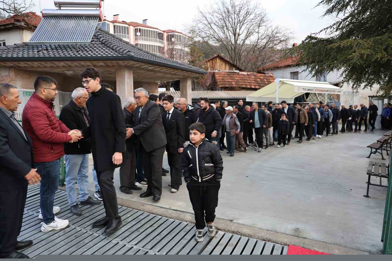Çameli’nde bayramlaşma gelenekleri yaşatıldı
