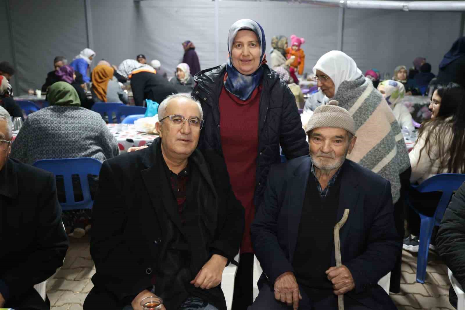 Çameli’nin gönül sofrası Kolak Mahallesi’nde kuruldu
