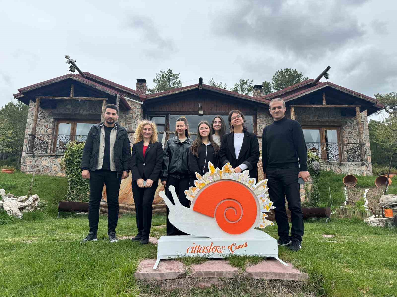 Çameli’nin ‘Sakin Şehir’ kimliği gençlerin bilimsel çalışmasına konu oldu
