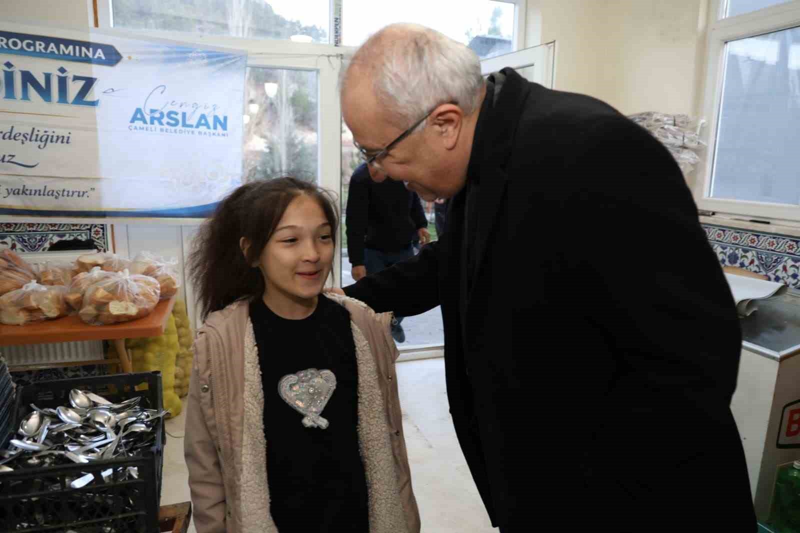 Çameli’nin Sarıkavak Mahallesi’nde Ramazan bereketi iftar sofrasında paylaşıldı
