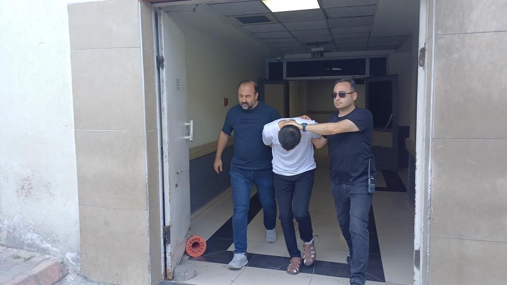 Camideki cinayette sanığa tahrik indirimi ile 16 yıl hapis
