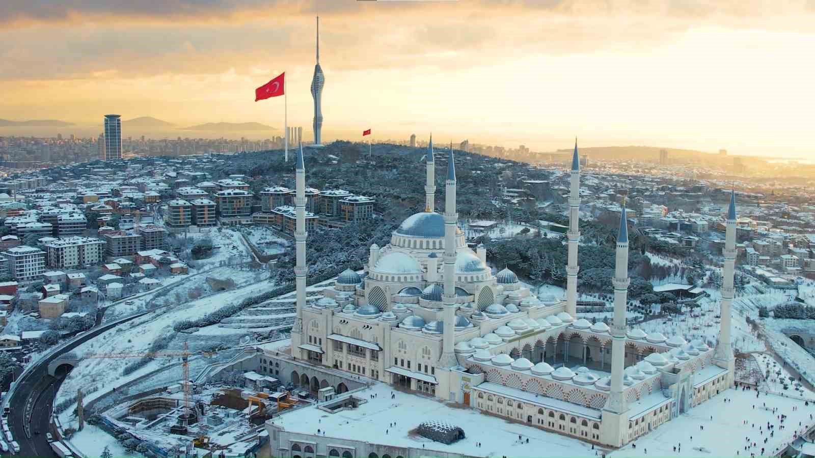 Çamlıca’da mest eden gün batımı
