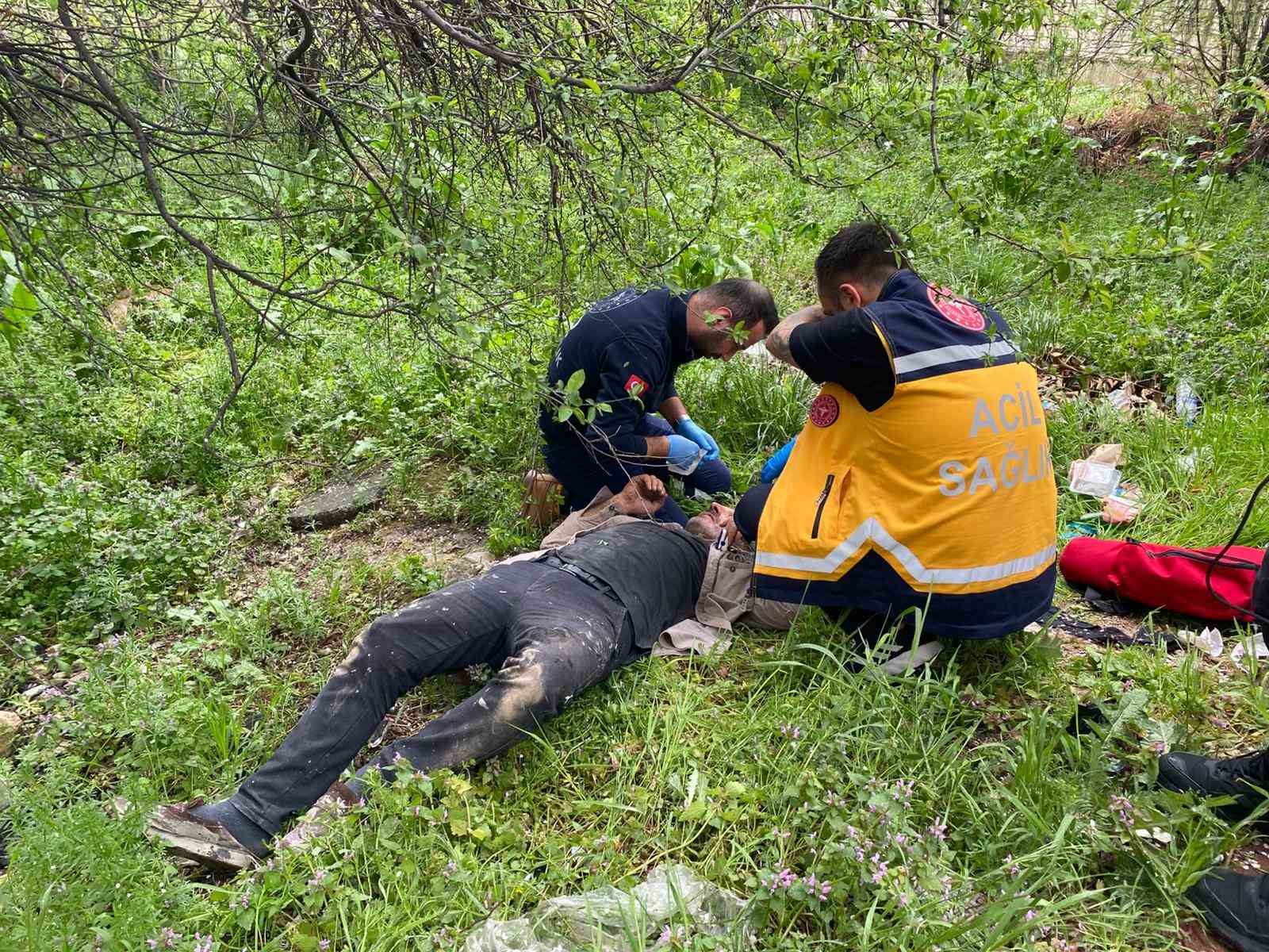Can pazarında korku dolu anlar kameraya yansıdı... Metrelerce yüksekte itfaiye ekiplerini böyle bekledi
