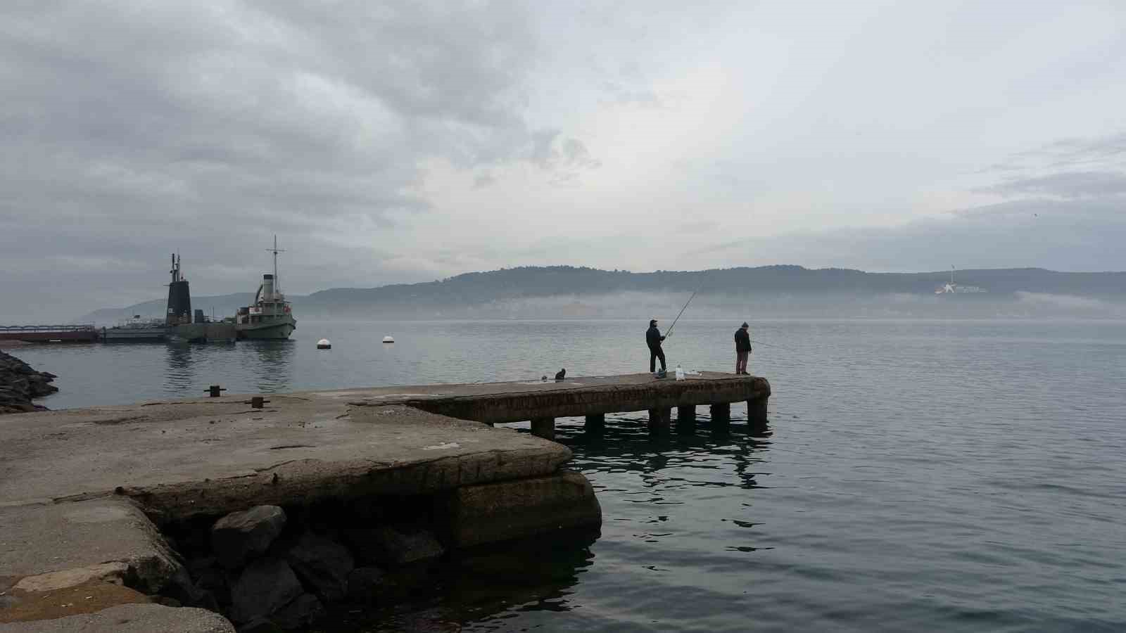 Çanakkale Boğazı, sis sebebiyle gemi geçişlerine kapatıldı
