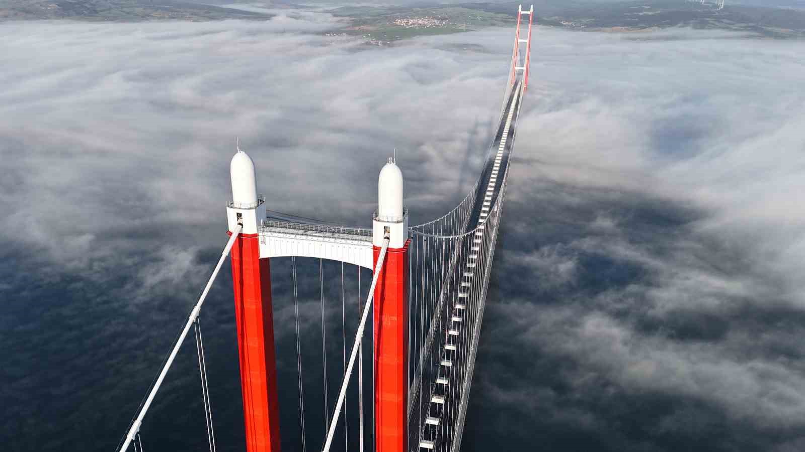 Çanakkale Boğazı, sis sebebiyle gemi geçişlerine kapatıldı
