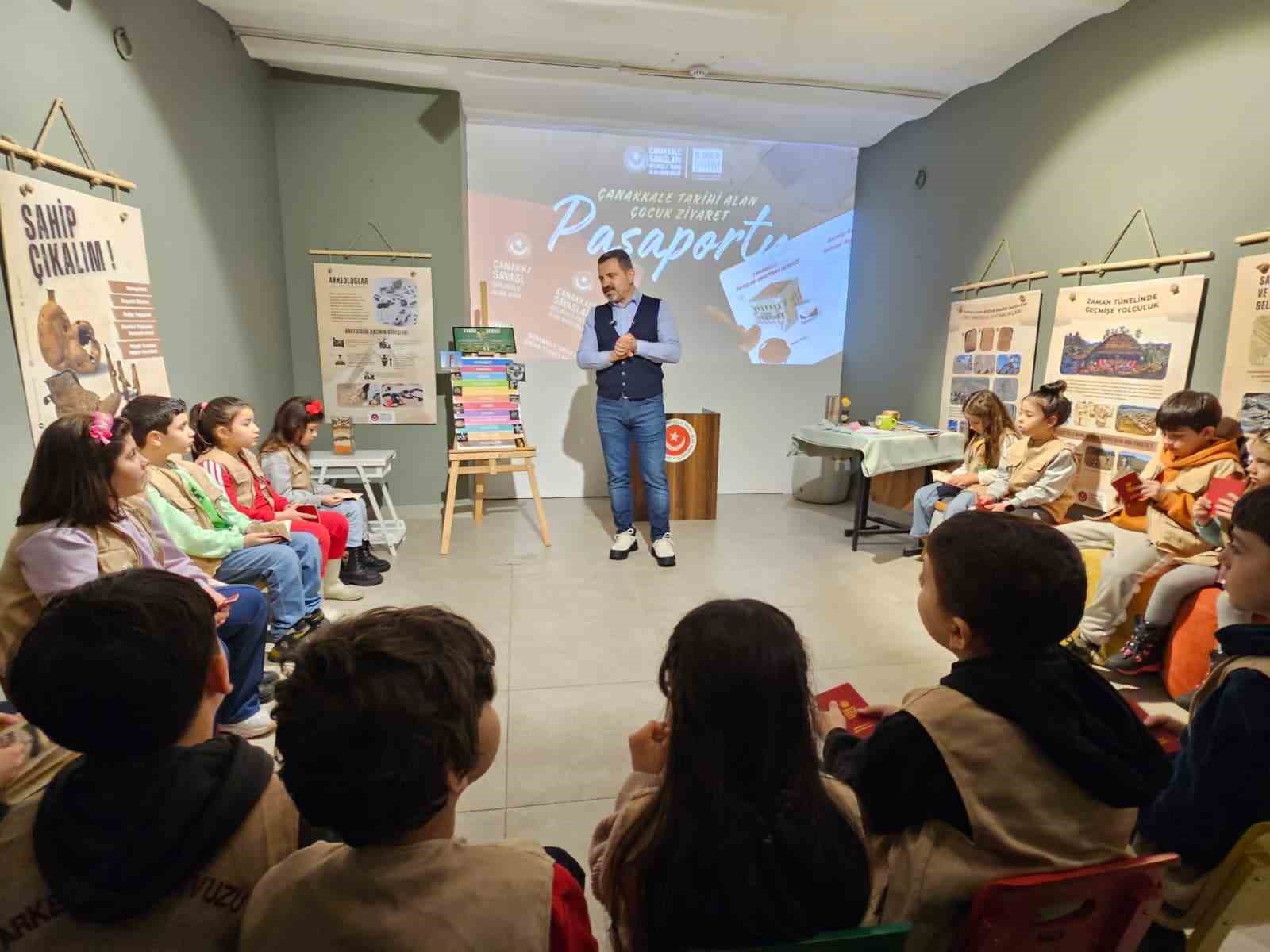 Çanakkale Tarihi Alan’da Çocuk Ziyaret Pasaportu projesi hayata geçirildi
Çanakkale Tarihi Alan’da Çocuk Ziyaret Pasaportu projesi hayata geçirildi