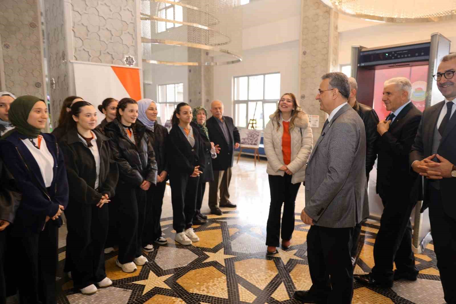 Çanakkale ve Sarıkamış fotoğraflarla İlkadım’da
