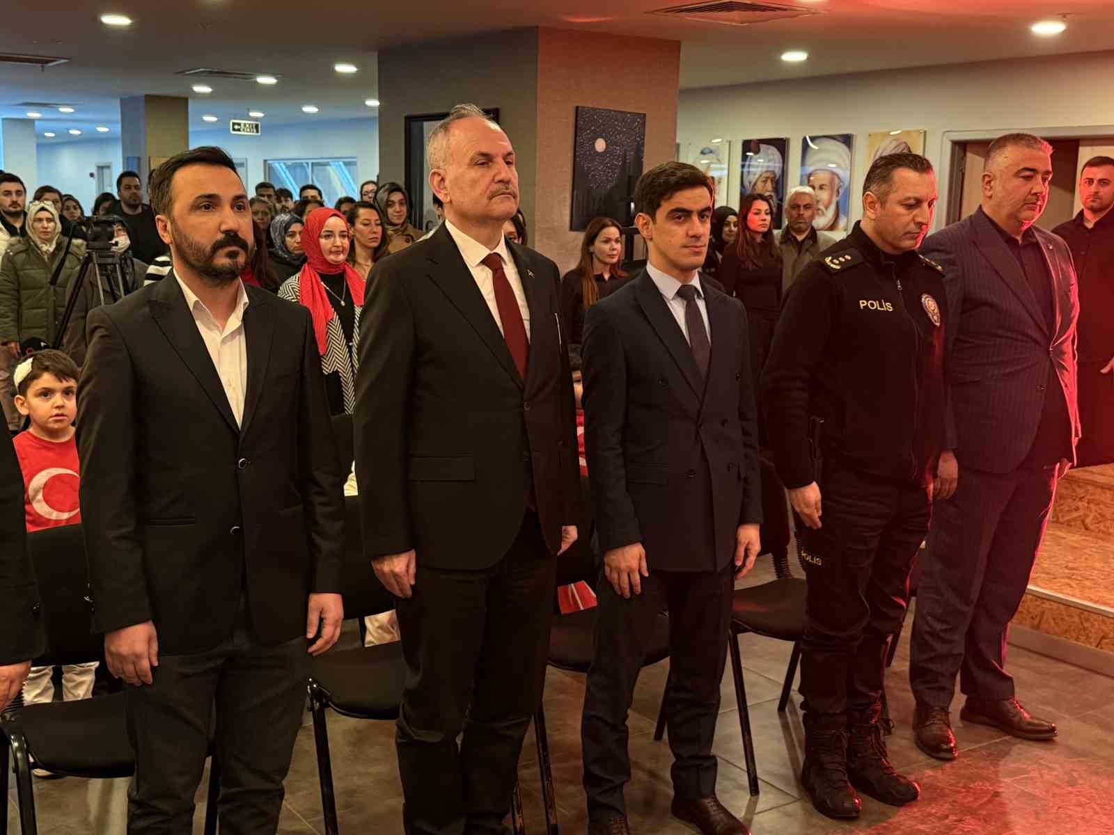 Çanakkale Zaferi’nin 111’inci yıl dönümü Gaziosmanpaşa’da coşkuyla kutlandı
