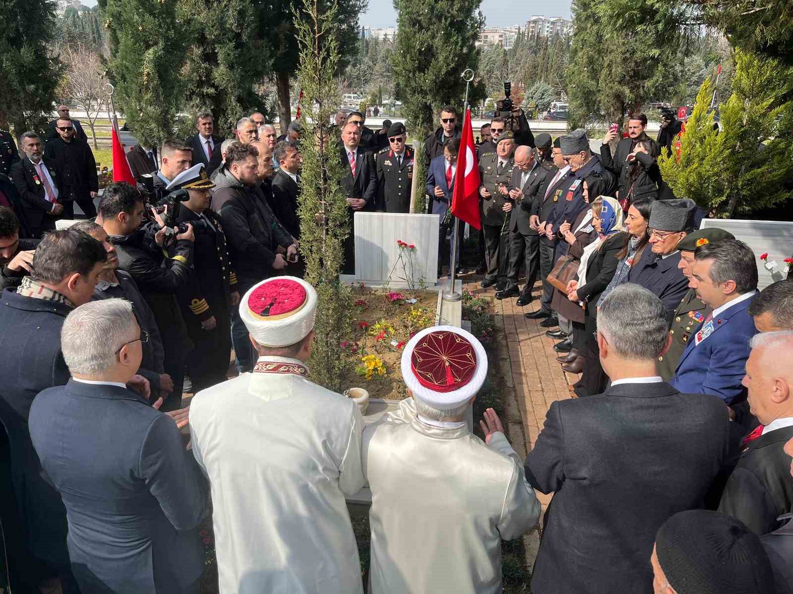 Çanakkale Zaferi’nin 111’inci yıl dönümünde Bursa şehitlerini unutmadı
